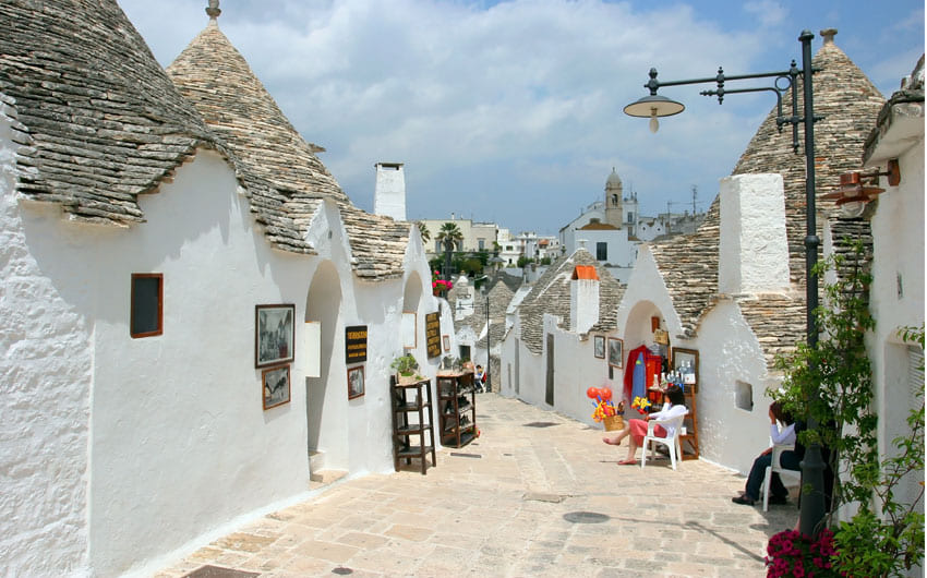 PUGLIA, THE LAND OF SUN, FOOD & TRULLI