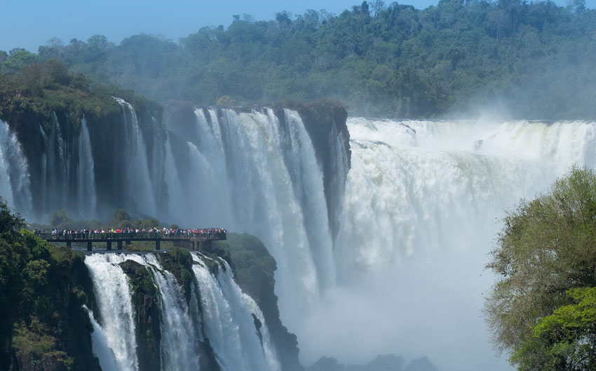 IGUAZU FALLS GETAWAY