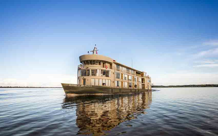 DELFIN AMAZON CRUISES