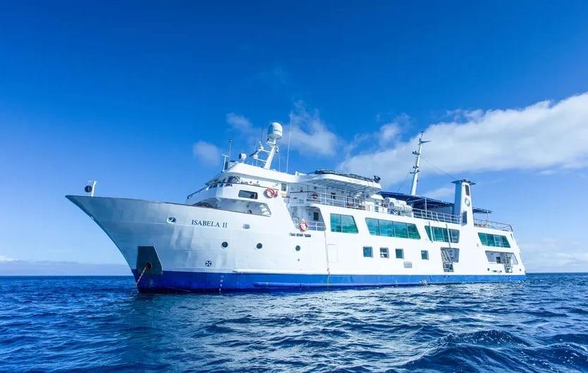 CRUISING THE GALAPAGOS ISLANDS-YACHT ISABELLA II