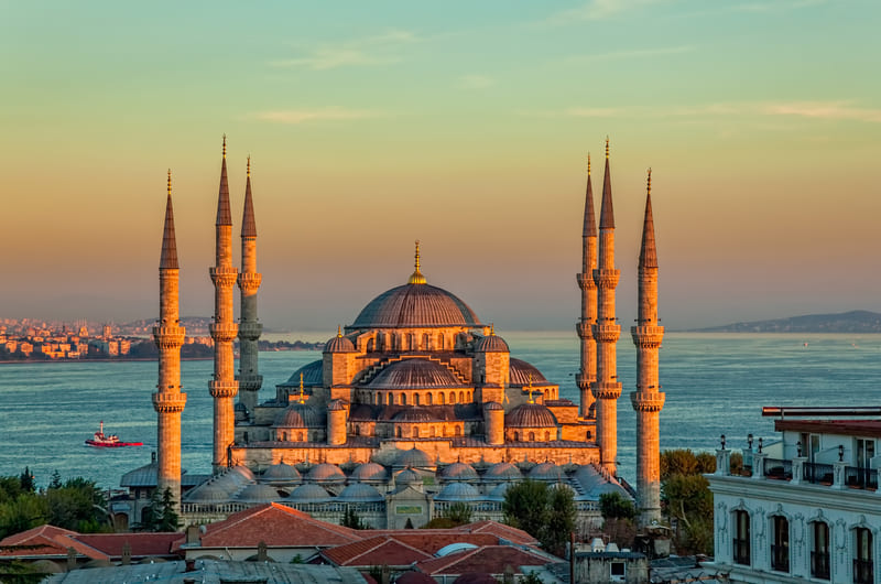 STOPOVER IN ISTANBUL