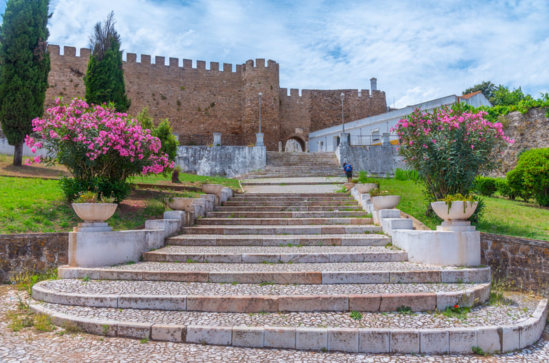 CHARMING PORTUGAL
