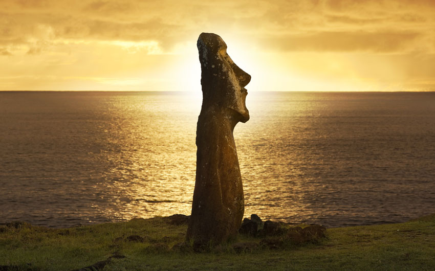 EASTER ISLAND GETAWAY
