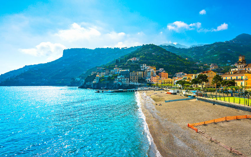 PICTURESQUE AMALFI COAST
