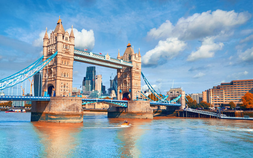 A TASTE OF PARIS & LONDON